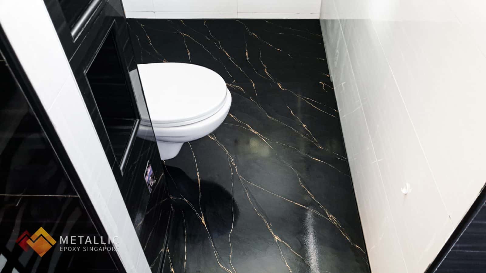 Marble Veins Bathroom Flooring